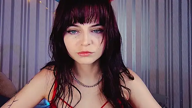 ArianaLight online show from July 2026 05:16:01 PM