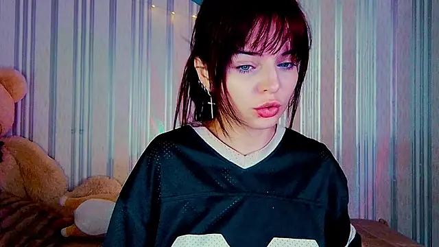 ArianaLight online show from August 2026 07:27:01 PM