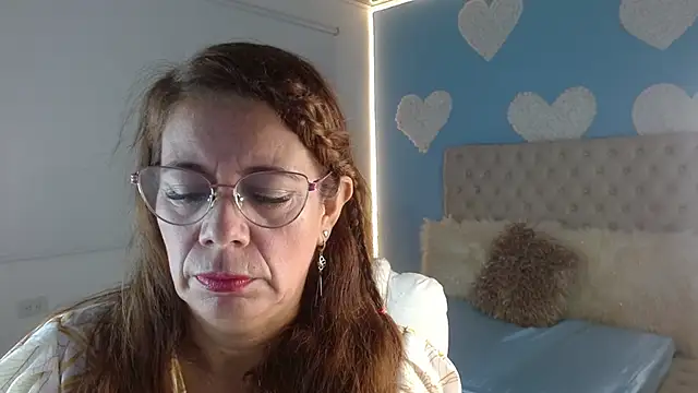 Snapshot of channelsmith_55 chatting on April 2026 01:48:02 PM channelsmith 55 online show from April 2026 01:48:02 PM