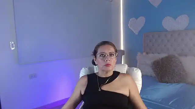 Snapshot of channelsmith_55 chatting on April 2026 01:25:02 PM channelsmith 55 online show from April 2026 01:25:02 PM