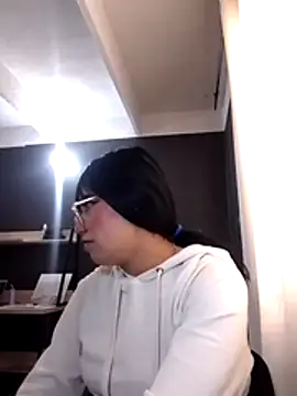 angie rousse  online show from November 2025 01:11:02 PM