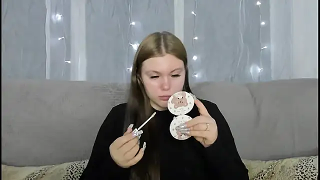 Musegirl online show from December 2025 01:56:02 AM