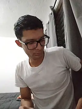 JonaTorres online show from February 2026 06:56:01 AM