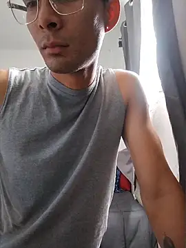 JonaTorres online show from April 2026 02:11:01 PM