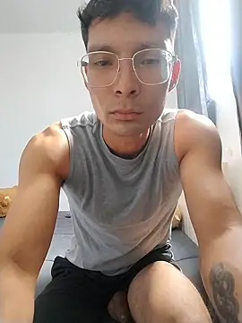 JonaTorres online show from April 2026 02:48:01 PM