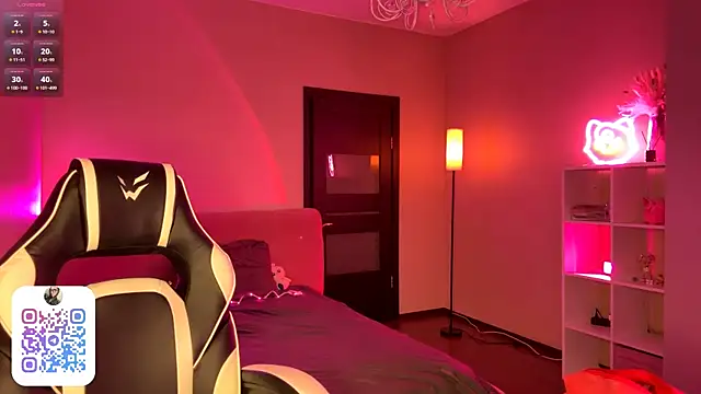 EvaPeace online show from March 2026 08:22:02 PM