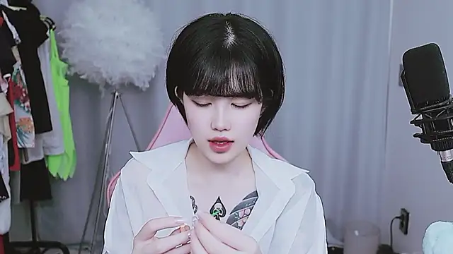 Snapshot of MISA_02 chatting on April 2026 06:31:01 PM MISA 02 online show from April 2026 06:31:01 PM
