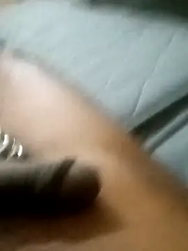 leeya14 online show from November 2025 05:05:02 PM