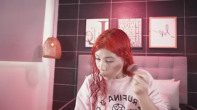 Thalia Karlson online show from February 2026 12:42:02 PM