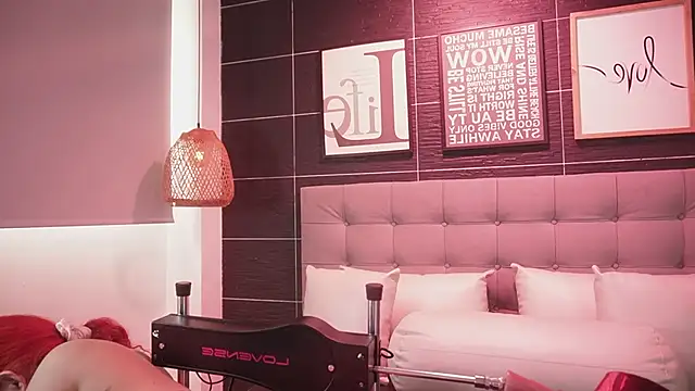 Thalia Karlson online show from February 2026 01:33:02 PM