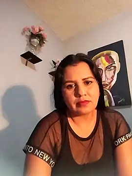 Candy-Samanthy online show from October 2025 01:39:01 AM