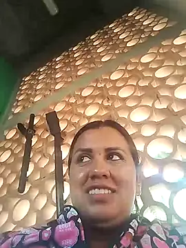 Candy-Samanthy online show from November 2025 03:57:01 PM