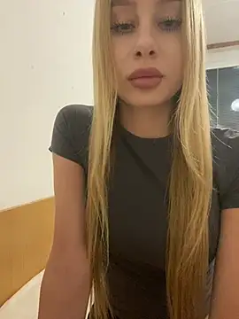 RemyStyles online show from March 2026 10:13:02 PM