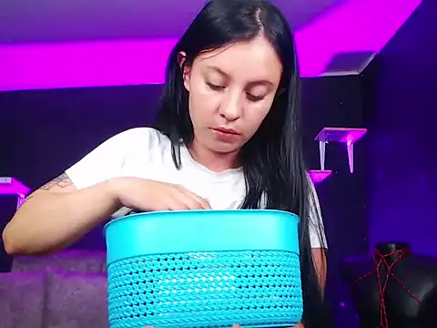 Liastark online show from November 2025 10:58:02 PM