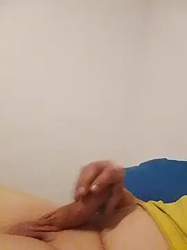 Snapshot of jjLARAY chatting on November 2025 03:19:01 AM jjLARAY online show from November 2025 03:19:01 AM