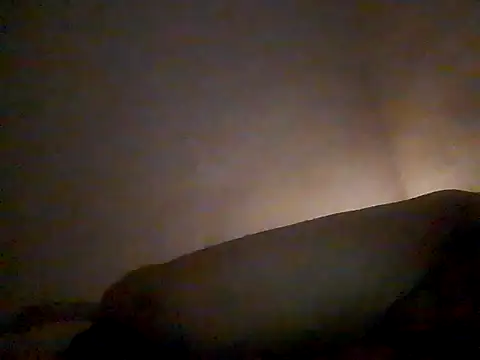 Snapshot of jjLARAY chatting on November 2025 01:47:01 AM jjLARAY online show from November 2025 01:47:01 AM