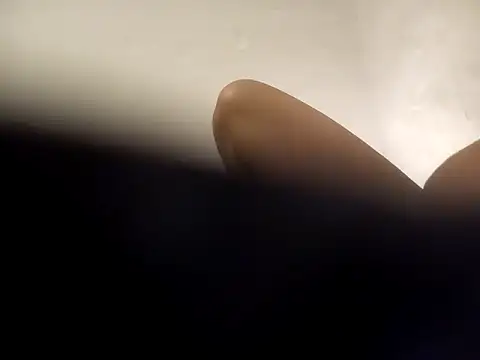 Snapshot of jjLARAY chatting on November 2025 03:39:02 AM jjLARAY online show from November 2025 03:39:02 AM