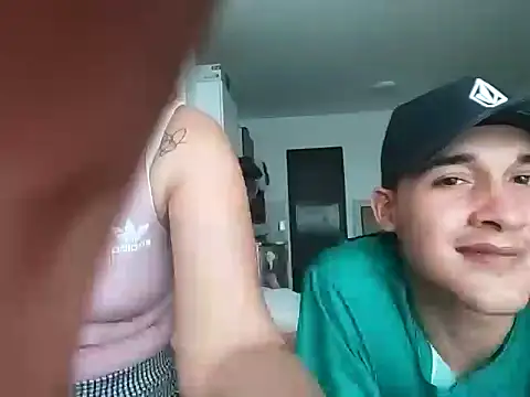 Cev Am99 online show from November 2025 06:06:02 PM