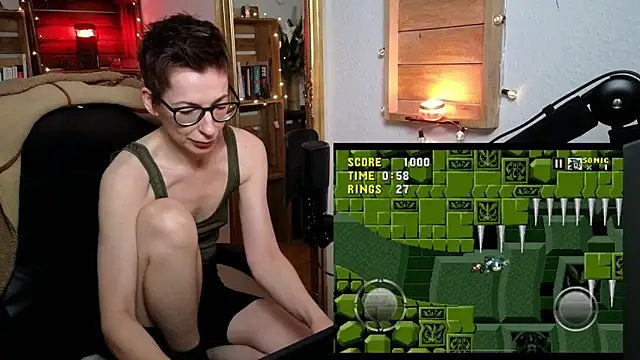 Antifistin online show from December 2025 04:14:02 PM