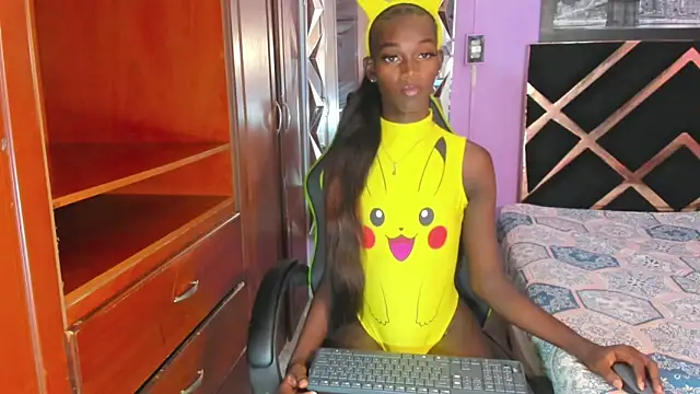 Kimberlyn Black online show from October 2025 12:32:02 AM