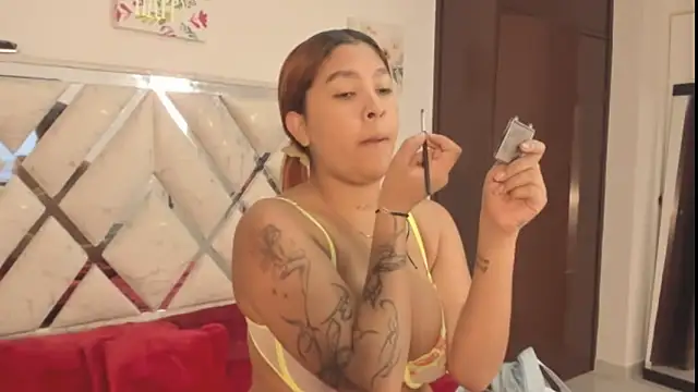 VenusBelle online show from October 2025 11:55:02 AM