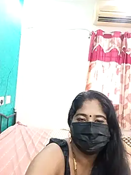 tamil-aunt online show from October 2025 04:24:02 AM