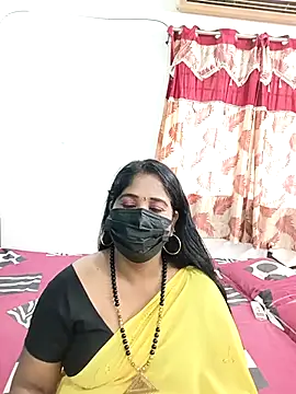 tamil-aunt online show from November 2025 03:18:02 AM