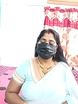 tamil-aunt online show from January 2026 07:32:01 AM