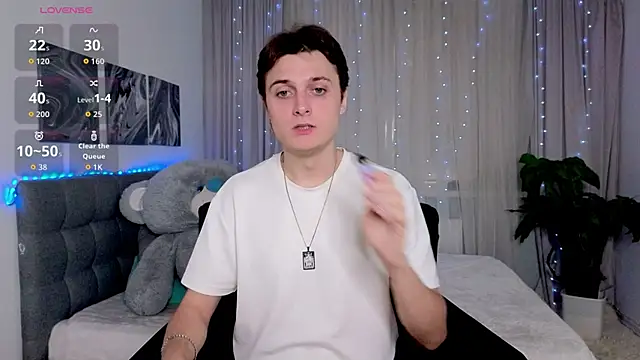 GGimperator  online show from October 2025 09:30:01 AM