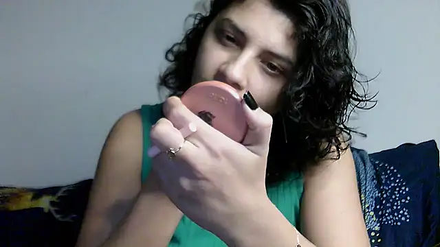 Biaaxxxsexy online show from November 2025 06:17:01 PM