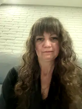 Butterfly8385 online show from November 2025 08:21:02 PM