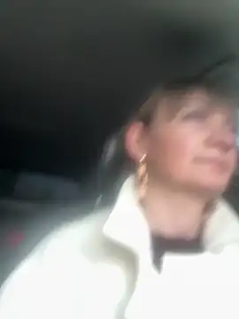 Butterfly8385 online show from April 2026 04:07:02 PM