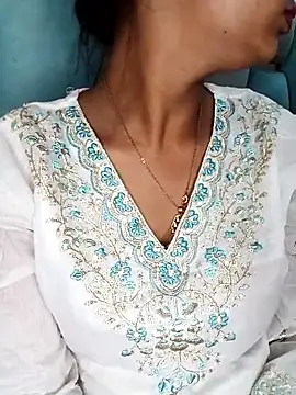 Snapshot of Marathi_gavtami chatting on February 2026 07:04:01 AM Marathi gavtami online show from February 2026 07:04:01 AM