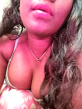 Snapshot of Lovely_Payal chatting on February 2026 03:22:01 PM Lovely Payal online show from February 2026 03:22:01 PM