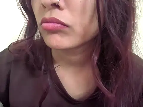 queen- nazia online show from October 2025 06:30:01 PM