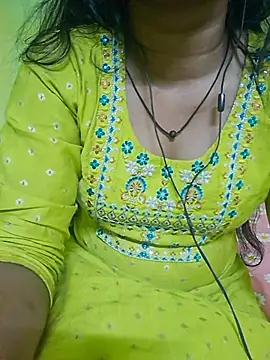 Snapshot of tamil_kanaka chatting on May 2026 10:12:02 AM tamil kanaka online show from May 2026 10:12:02 AM