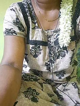 Snapshot of tamil_kanaka chatting on June 2026 01:09:01 AM tamil kanaka online show from June 2026 01:09:01 AM
