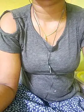 Snapshot of tamil_kanaka chatting on June 2026 04:33:01 PM tamil kanaka online show from June 2026 04:33:01 PM