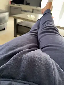 FrenchChibreur online show from October 2025 01:43:02 PM