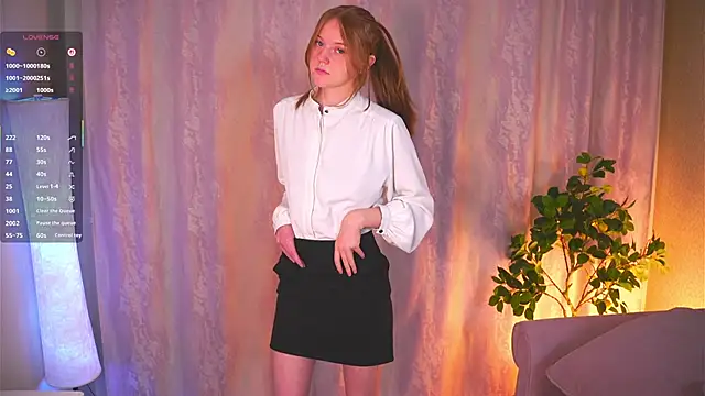 VernellArey online show from December 2025 03:52:02 PM