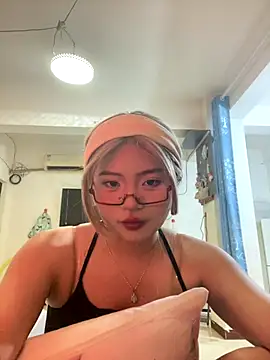 lan-xinh1 online show from October 2025 10:05:02 AM