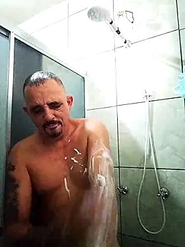 MORENORC79 online show from April 2026 01:52:01 PM