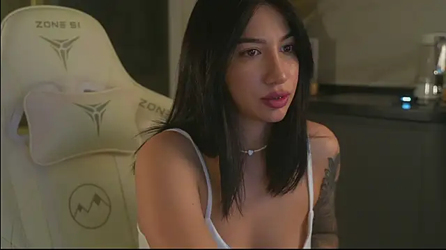 LeoBamble online show from November 2025 04:54:01 PM