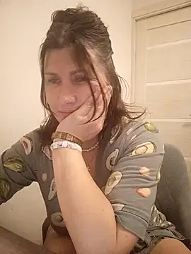 Ambika beauty online show from March 2026 09:29:01 PM