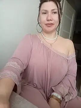 Ambika beauty online show from April 2026 08:26:02 AM