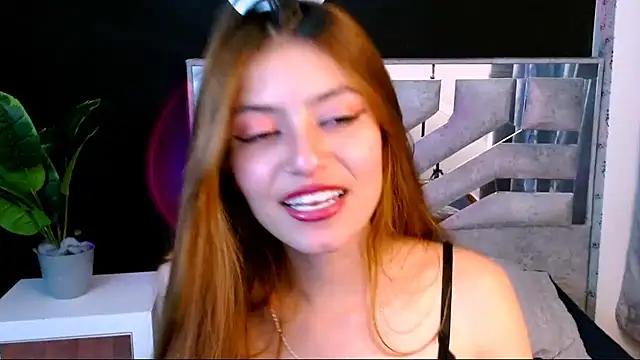 viky evanss online show from November 2025 07:13:02 PM