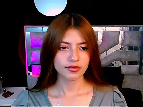 viky evanss online show from November 2025 07:24:01 PM