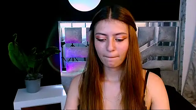 viky evanss online show from November 2025 07:24:02 PM