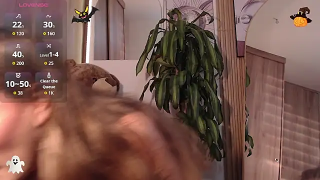 Lya montoya online show from October 2025 10:22:01 PM