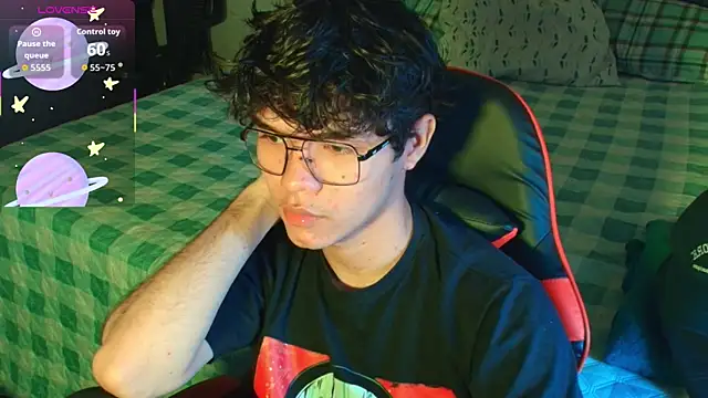 Im Camii online show from October 2025 05:56:01 PM